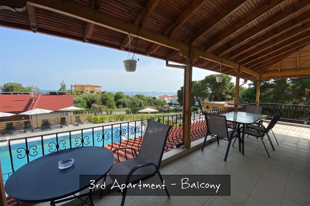 Metaxia Villa 5 bedrooms Kalyves Polygyrou Esterno foto